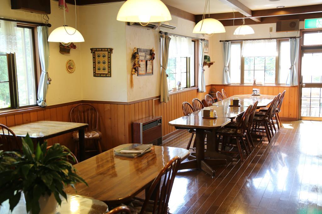 Pension Morinokaze Hakuba Exterior photo
