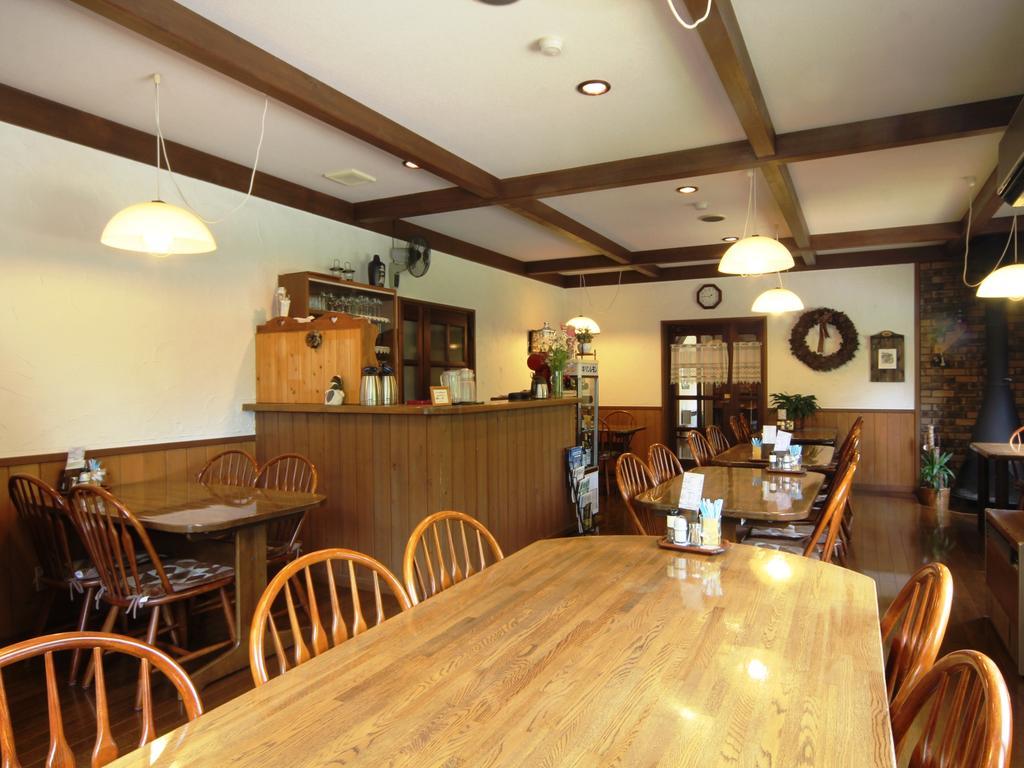 Pension Morinokaze Hakuba Exterior photo